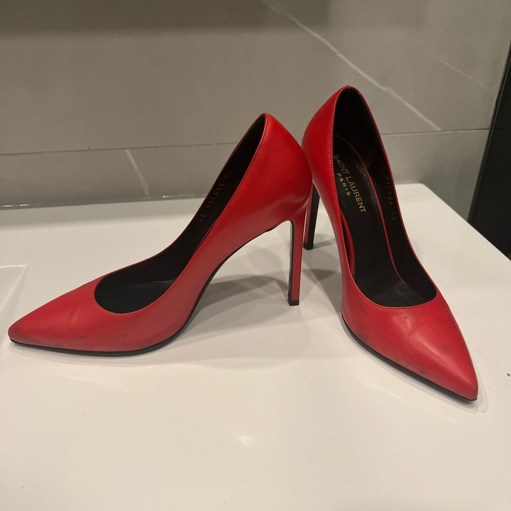 Saint Laurent red Anja pump size 37